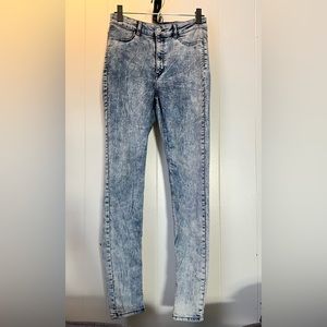 H&M Divided Acid Washed Jeans Size 10